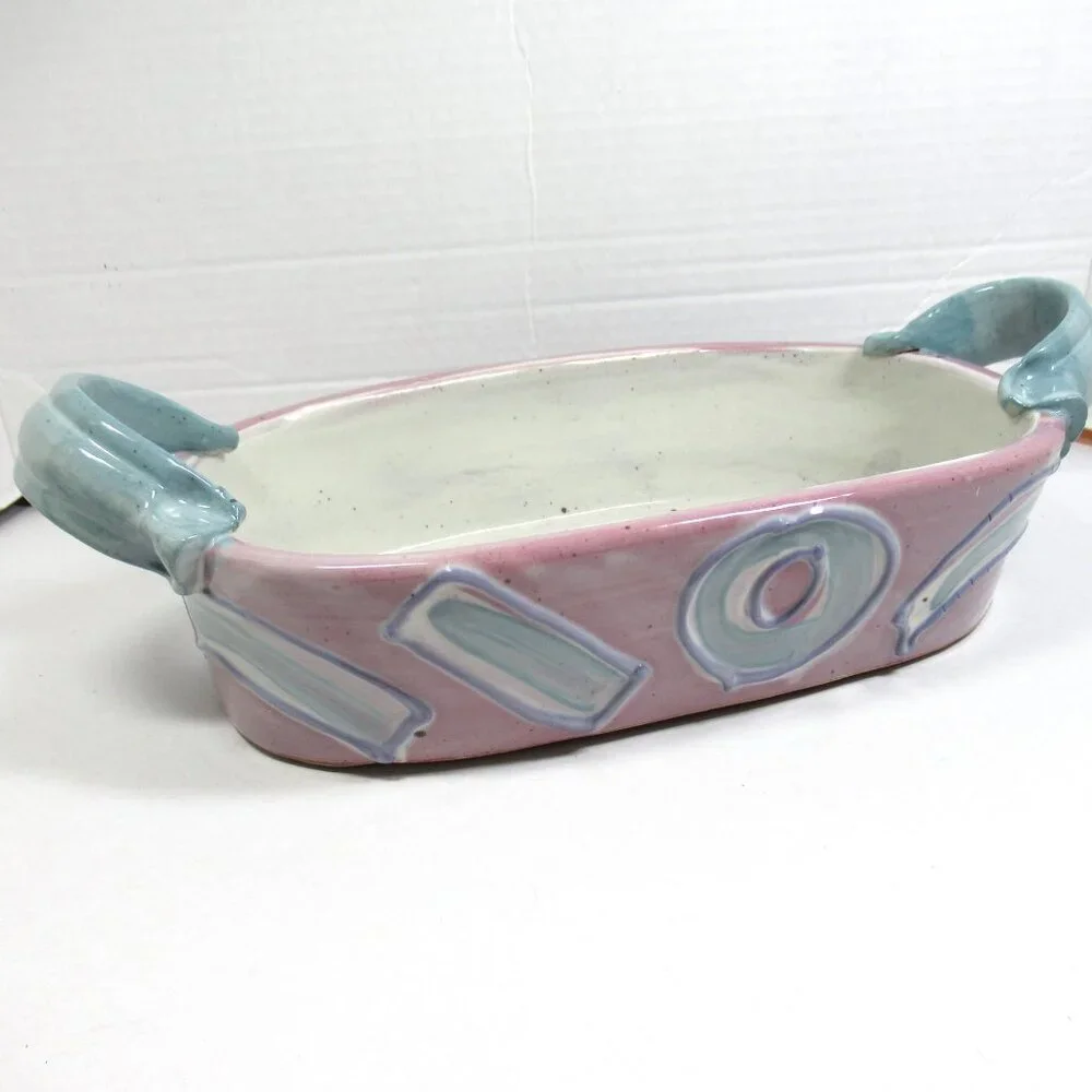 Cunningham pottery casserole dish